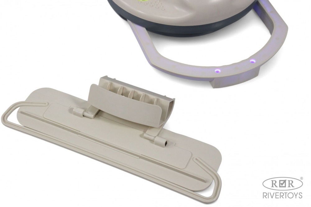 Детский электромобиль RiverToys Y-01 (бежевый) для мытья пола с функцией влажной уборки - фото4