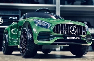 Детский электромобиль RiverToys Mercedes-Benz AMG GT O008OO (зеленый глянец) автокраска лицензия - фото