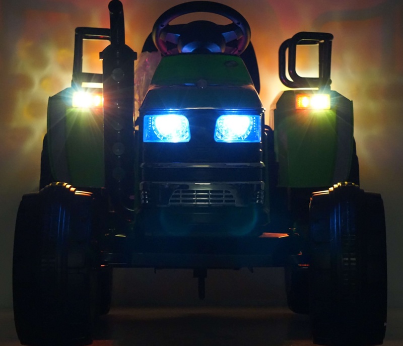 Детский электромобиль RiverToys трактор O030OO (зеленый) - фото4