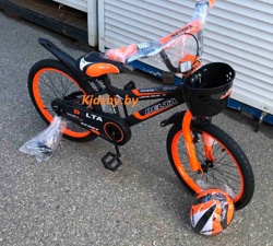 Детский велосипед Delta Sport 18 New (черный/оранжевый) с передним ручным V-BRAKE тормозом, шлемом, корзиной и светящимися полиуретановыми приставными колесиками - фото