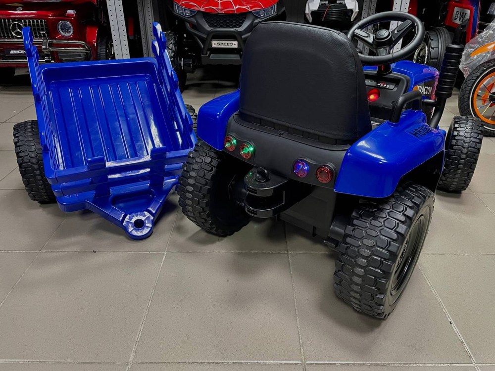 Детский электромобиль RiverToys H888HH (синий) трактор с прицепом и пультом - фото6