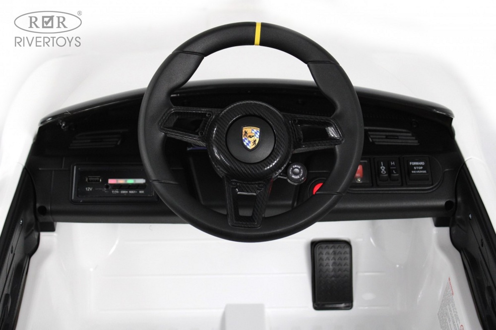Детский электромобиль RiverToys Porsche 911 RUF A444AA (белый) - фото3