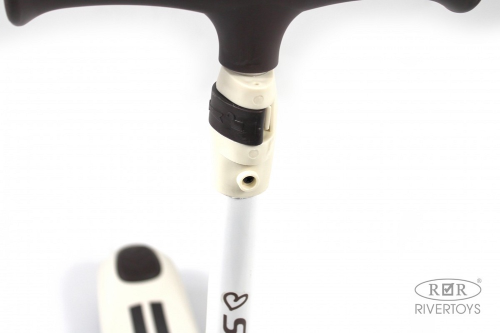 Детский самокат RiverToys HB-818S (коричневый) - фото2 Детский самокат RiverToys HB-818S (коричневый) - фото2